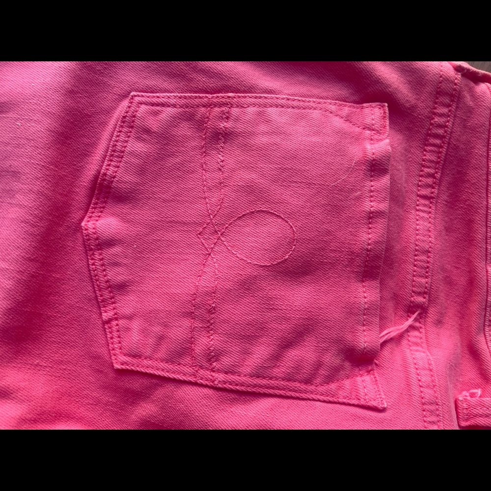 Lucky Brand Salmon color jeans. Super cute and great fit